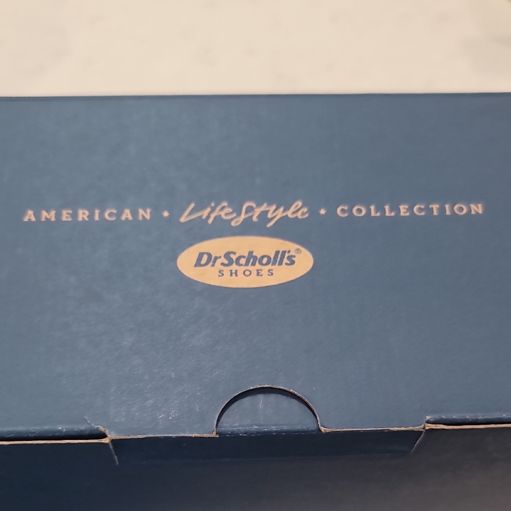Dr. Scholl's Blue Lifestyle Collection Box